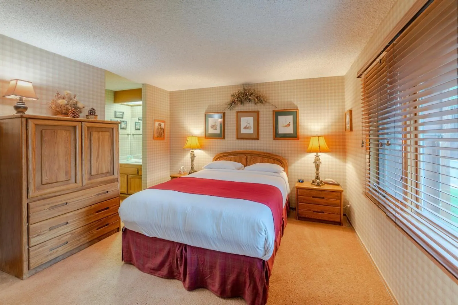 Austria Hof Lodge Mammoth Lakes Hotel