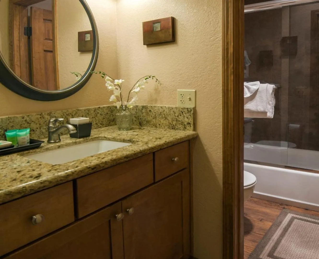 Austria Hof Lodge Mammoth Lakes Hotel